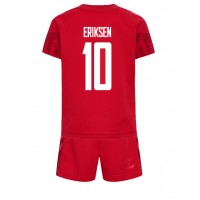 Camisa de Futebol Dinamarca Christian Eriksen #10 Equipamento Principal Infantil Mundo 2022 Manga Curta (+ Calças curtas)